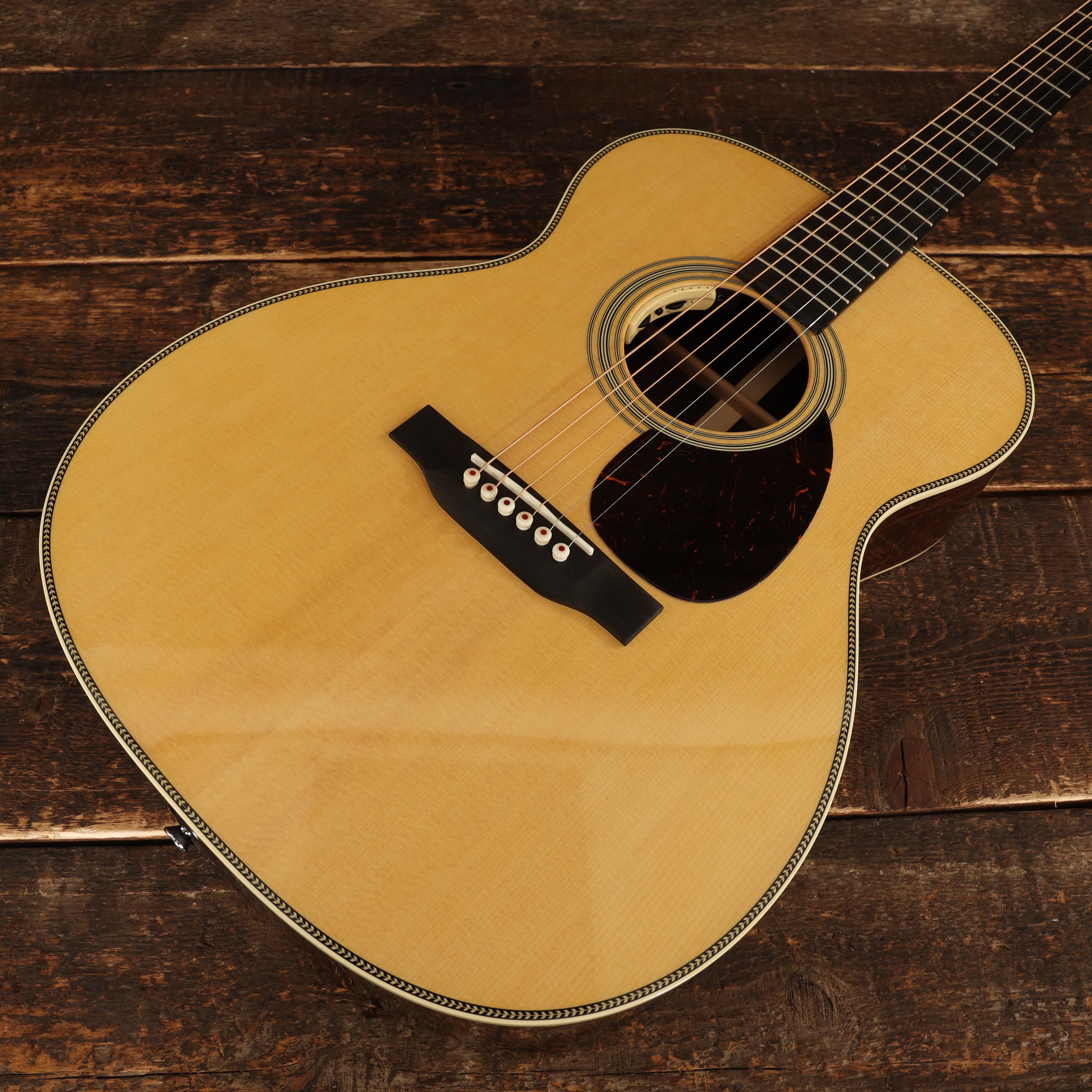 Martin OM-28E Standard Series Electro Acoustic Guitar with LR